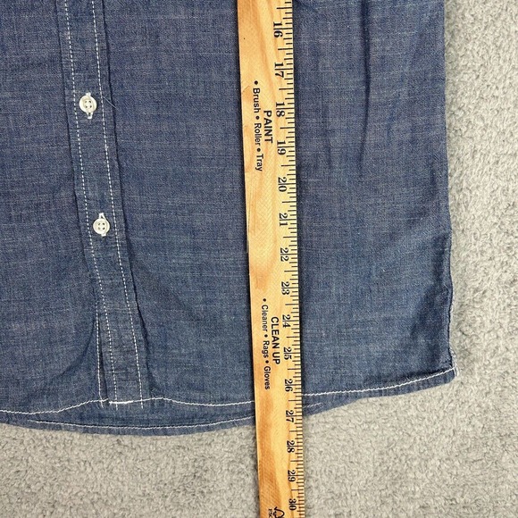 Red Camel Shirt Boys XL Blue Chambray Cotton Casual Button Up Modern Preppy - Picture 3 of 9